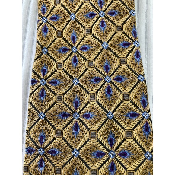 Jos. A. Bank Signature Gold Silk Tie Blue Gold Diamond Pattern Preppy - Picture 3 of 7
